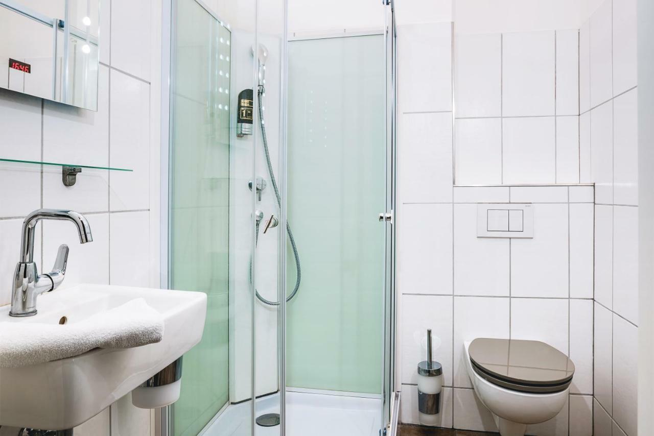 Hotel Sleepinn Volkspark (Adults Only) Αμβούργο Εξωτερικό φωτογραφία